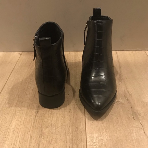 Steve Madden Crocodile Booties - Picture 3 of 8